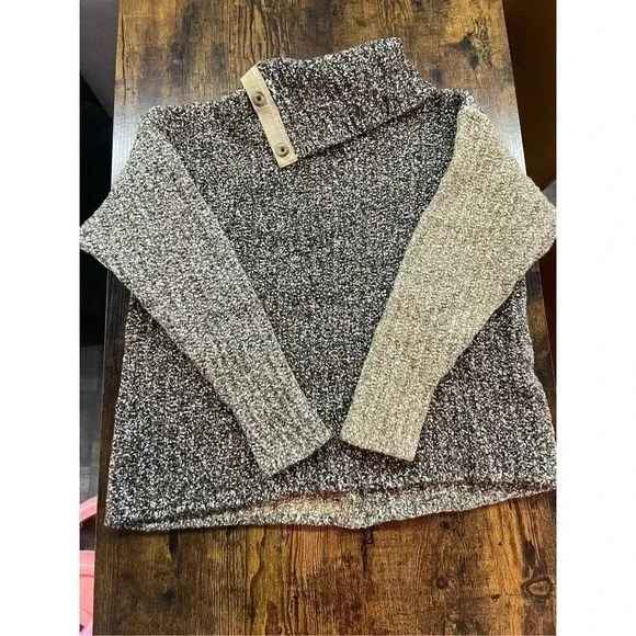 Escada Sport Brown Pullover button sweater Size M - Picture 11 of 11